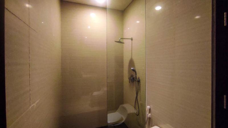 Apartment 3BR with River View in City Center at Sumatra36 Surabaya By Travelio - image 5