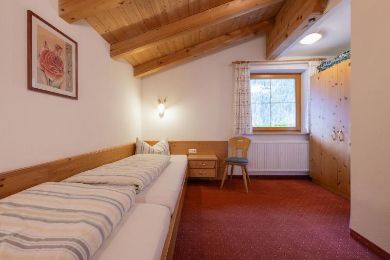 Two-Bedroom Apartment with Balcony image 3