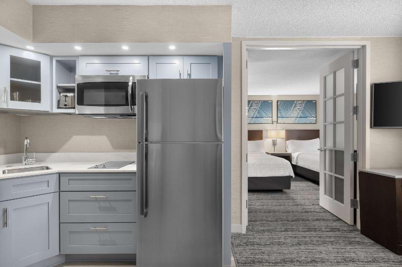 Two Room Suite with Two Double Beds and Sofa Bed image 4