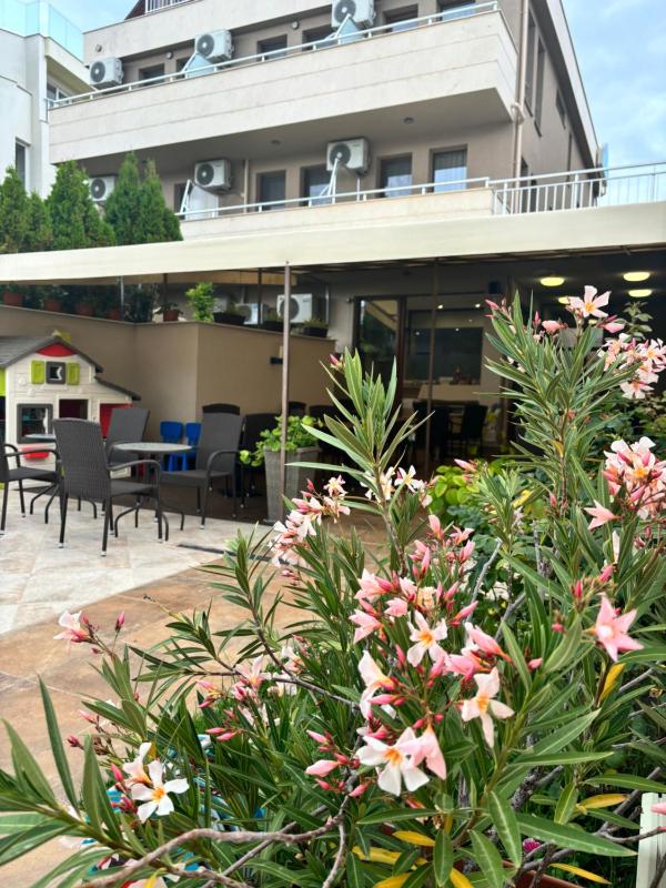 Melia Mar - image 40