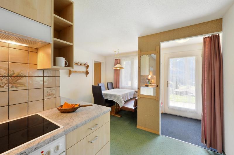 Economy Two-Bedroom Apartment (504) image 3