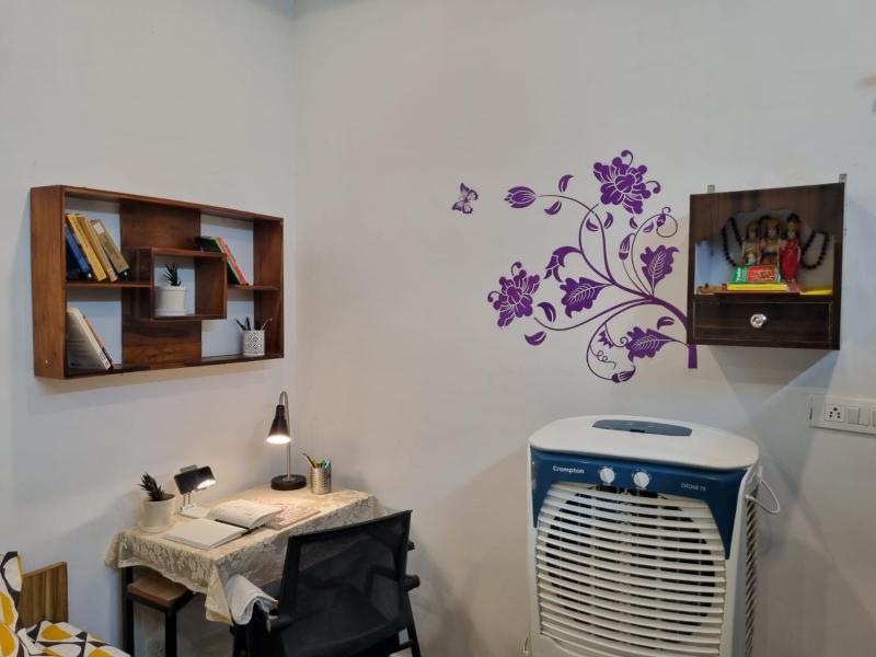 HOmeTEL-1 Bedroom Bath n kitchen Studio Apartment By Pushpanjali QLH - image 10