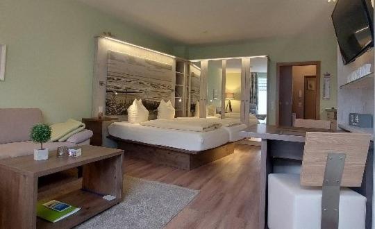 Studio Apartment image 2