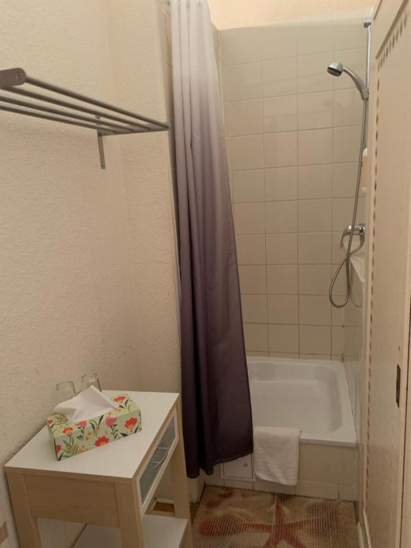 Standard Double Room image 4
