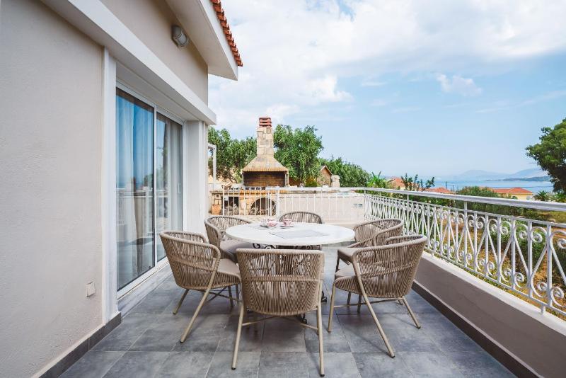 Malibu Suites & Apartments - image 11