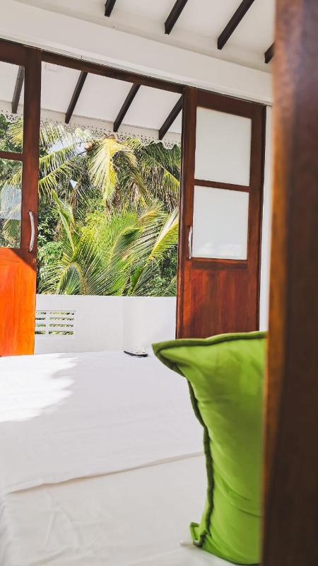 Sun Shades View Residence - image 6
