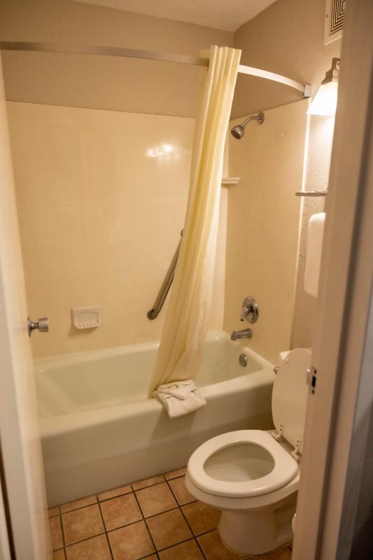 Superior King Suite with Sofa Bed - Non-Smoking image 3