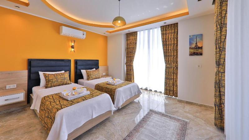 Kalkan 5 Bedroom Luxury Villa with Private Pool - image 19