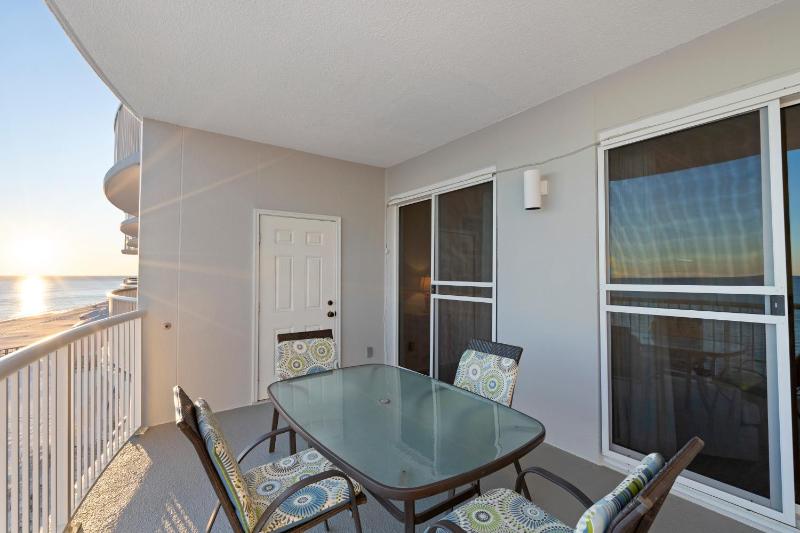 Island Royale 902 - image 18