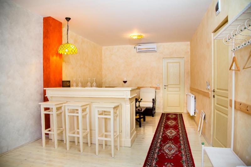 Deluxe Quadruple Room image 2
