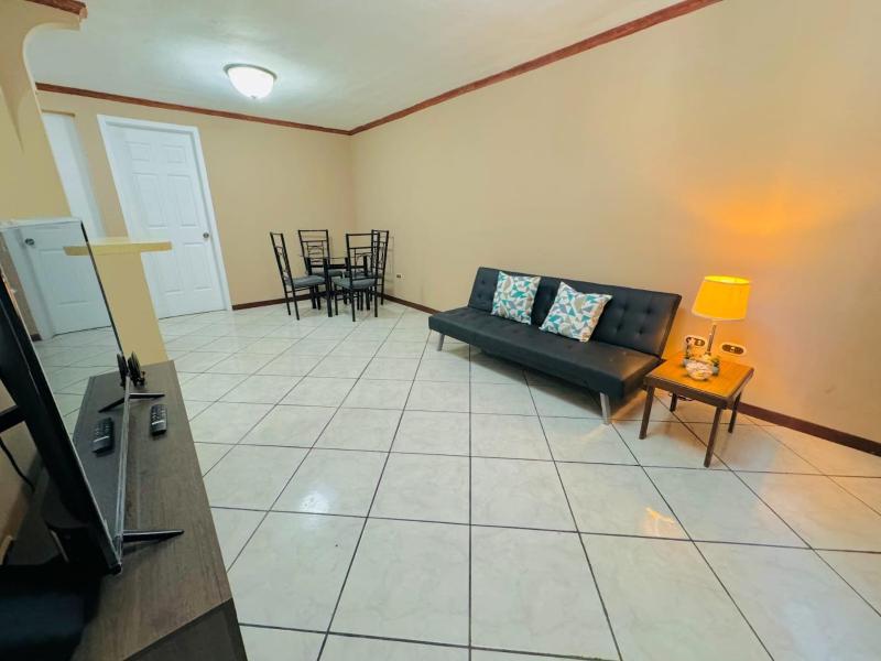 Apartamento completo Ideal para descansar en familia en San Salvador - image 2