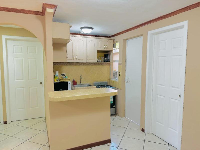 Apartamento completo Ideal para descansar en familia en San Salvador - image 3