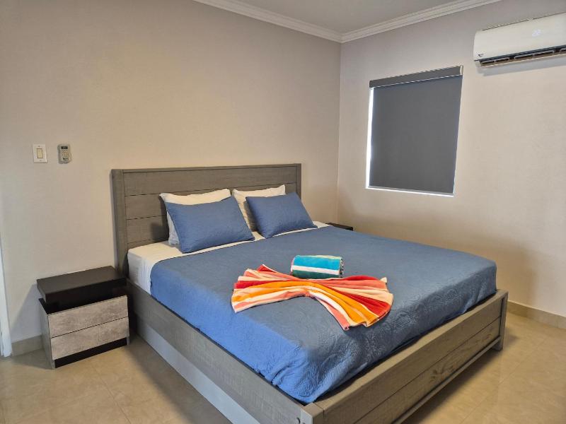 Westpunt Holiday Home - image 12
