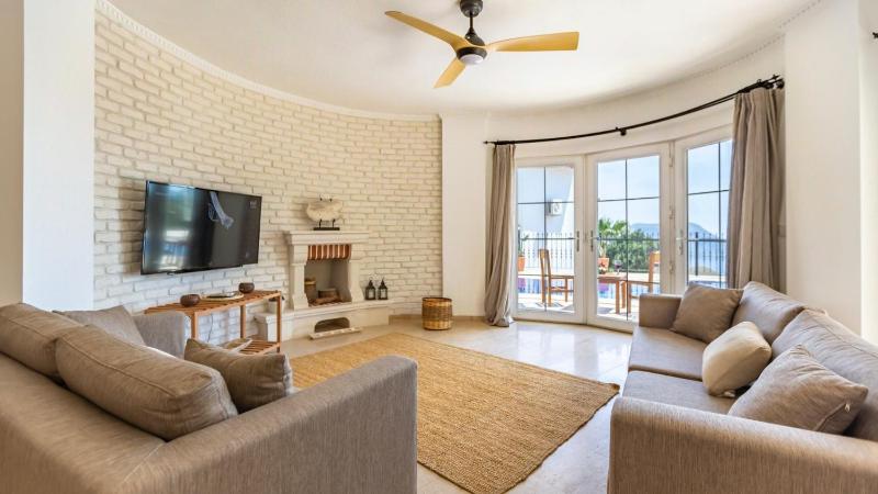 3 Bedroom Luxury Villa in Kalkan - image 46