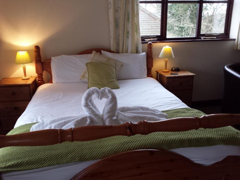 Double Room image 3