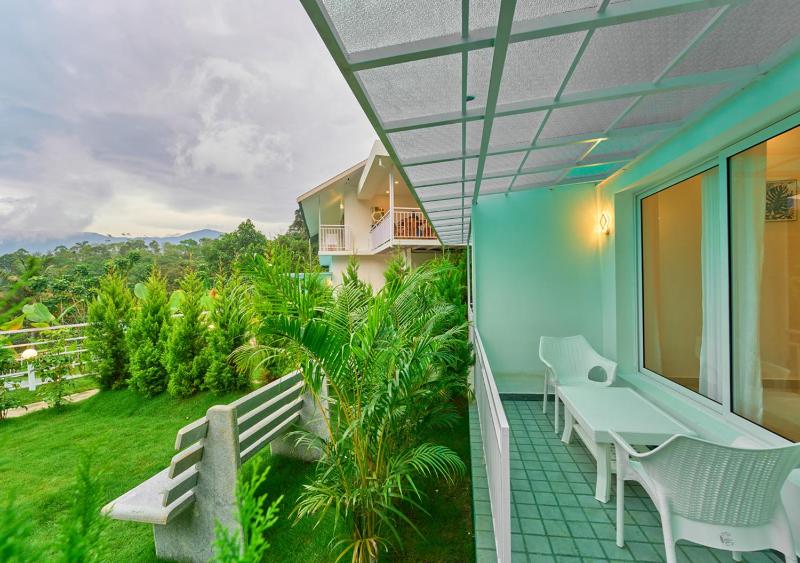Ice Mist Pool Resort Munnar by VOYE HOMES - image 27