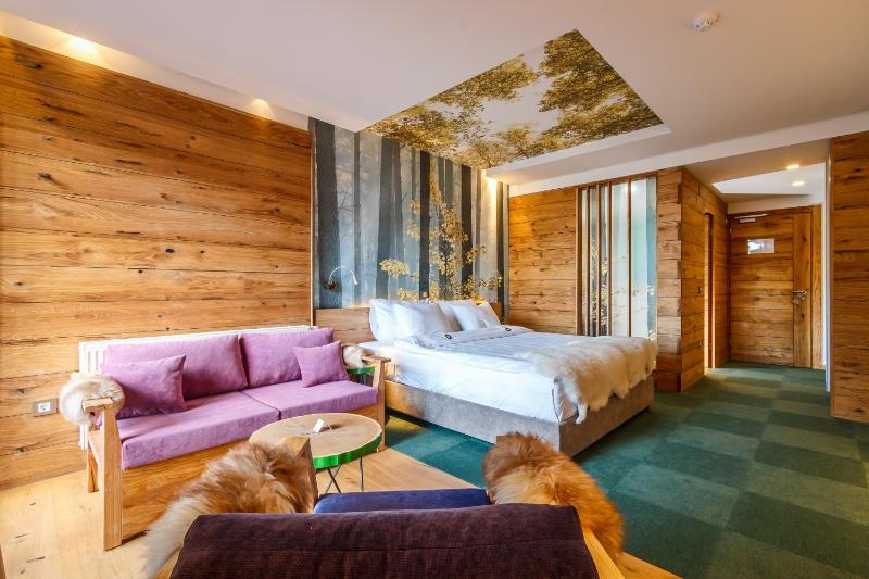Standard Double or Twin Room image 2
