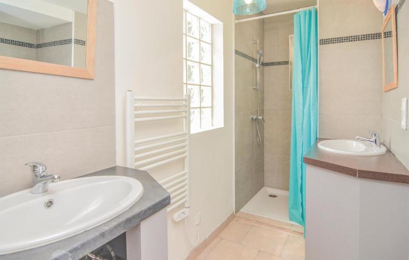 Stunning Apartment In Le Sambuc With Wifi - image 28