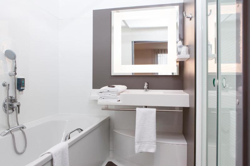 Novotel Suites Lille Europe - image 34