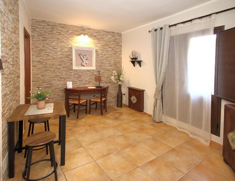 Twin Room image 1