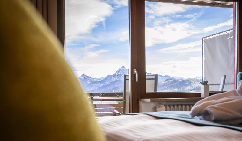 Double Room with Mountain View image 3