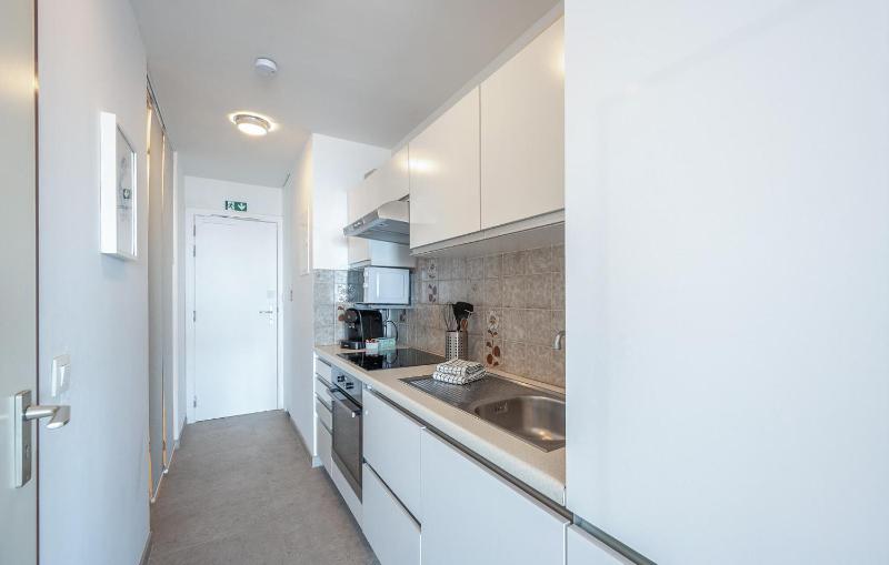 1 Bedroom Awesome Apartment In Oostende - image 9