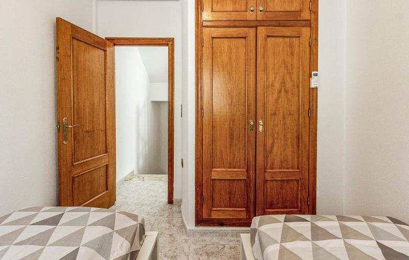 Beautiful Home In Orihuela Costa - image 17