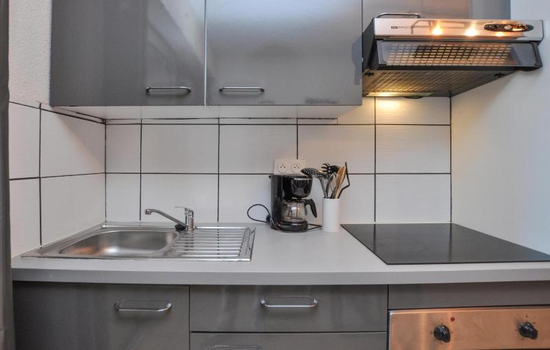 Amazing Apartment In Fréjus With Wifi - image 10