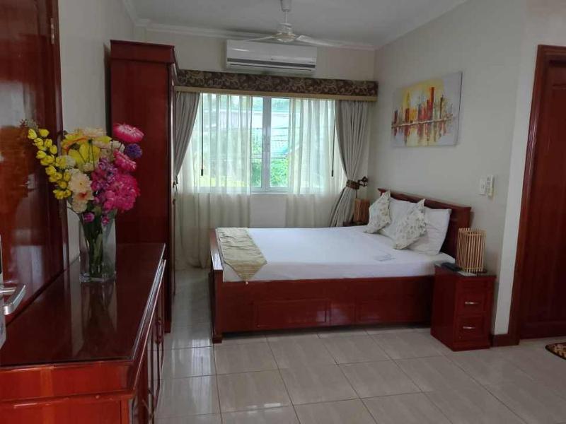 Superior Queen Room image 2