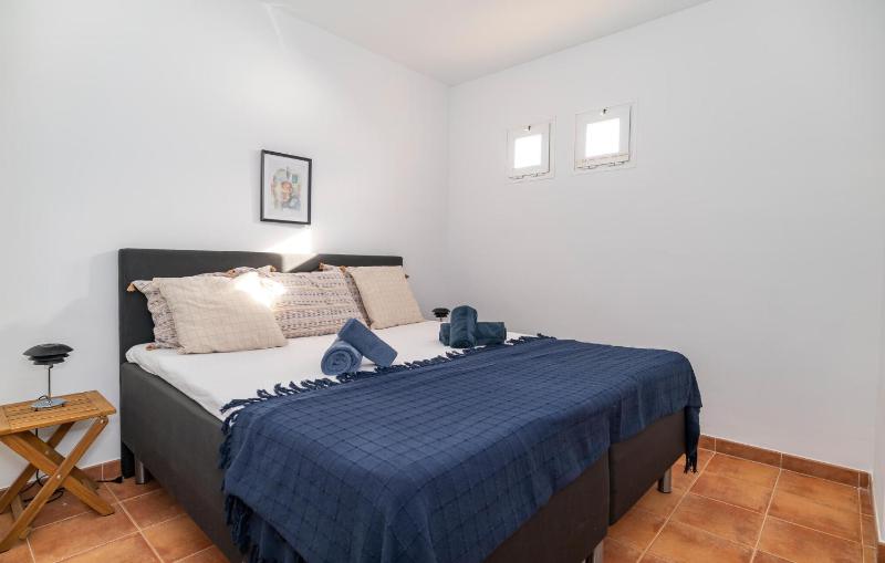 4 Bedroom Gorgeous Home In Almuñecar - image 15