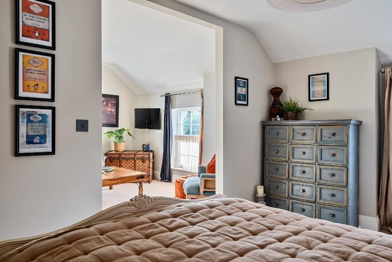 King Room image 1