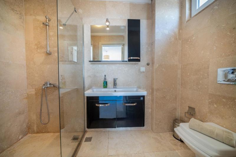 Kalkan 5 Bedroom Villa - 1064 - image 5
