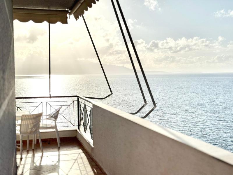 Amazing Sea View Apartment - image 12