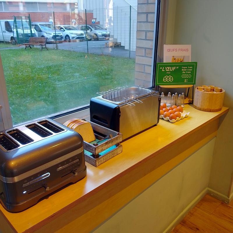 ibis Styles Lille Centre Gare Beffroi - image 18