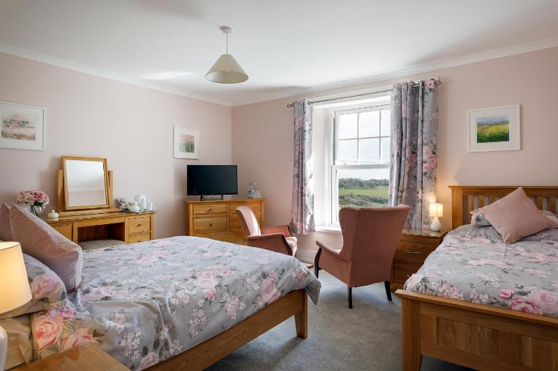 Triple Room image 2