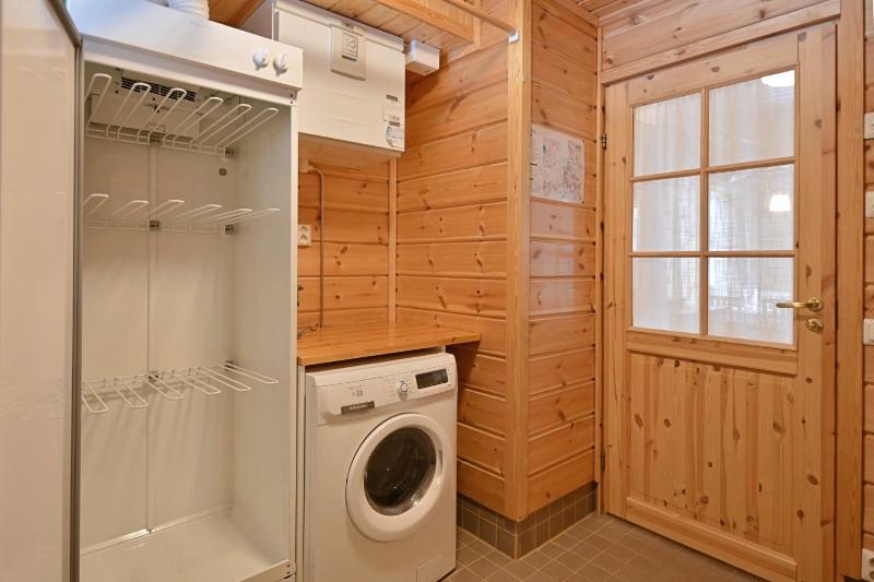 Holiday Cabin Aurora River inc Wilderness Sauna - image 19