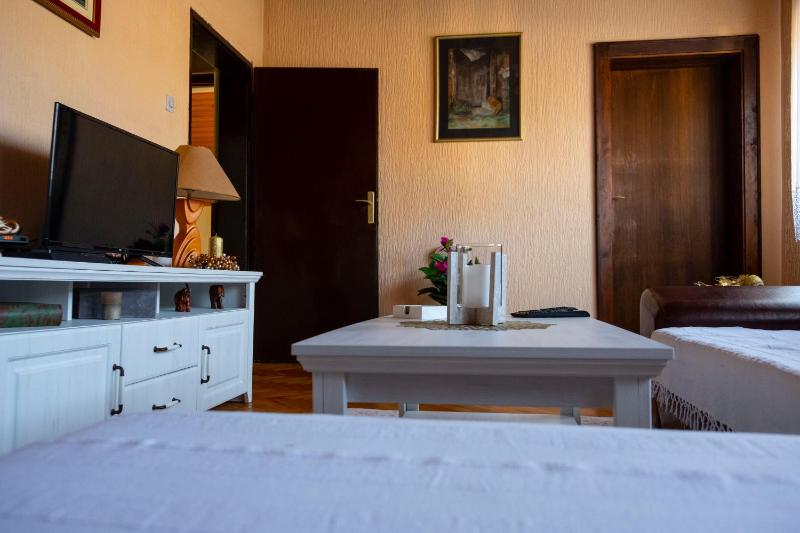 KUĆA ZA ODMOR IVA - image 9