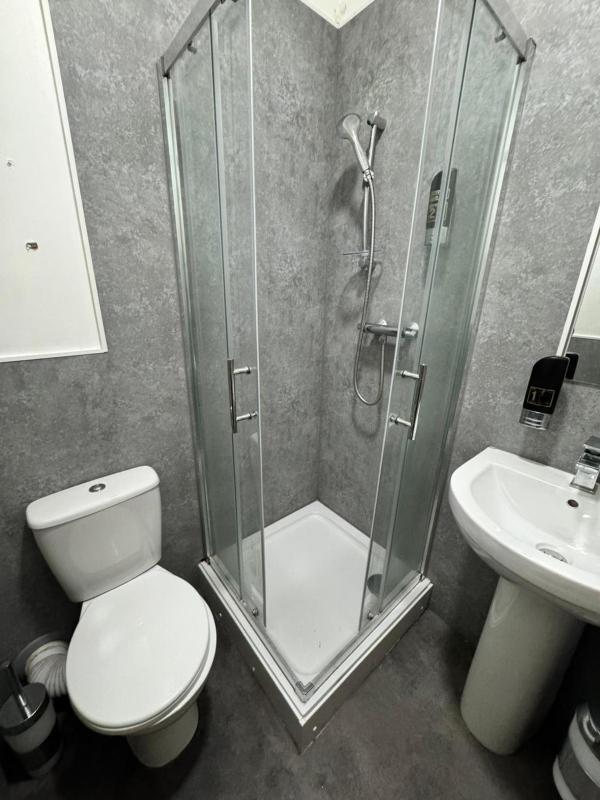 Regency Hotel - image 20