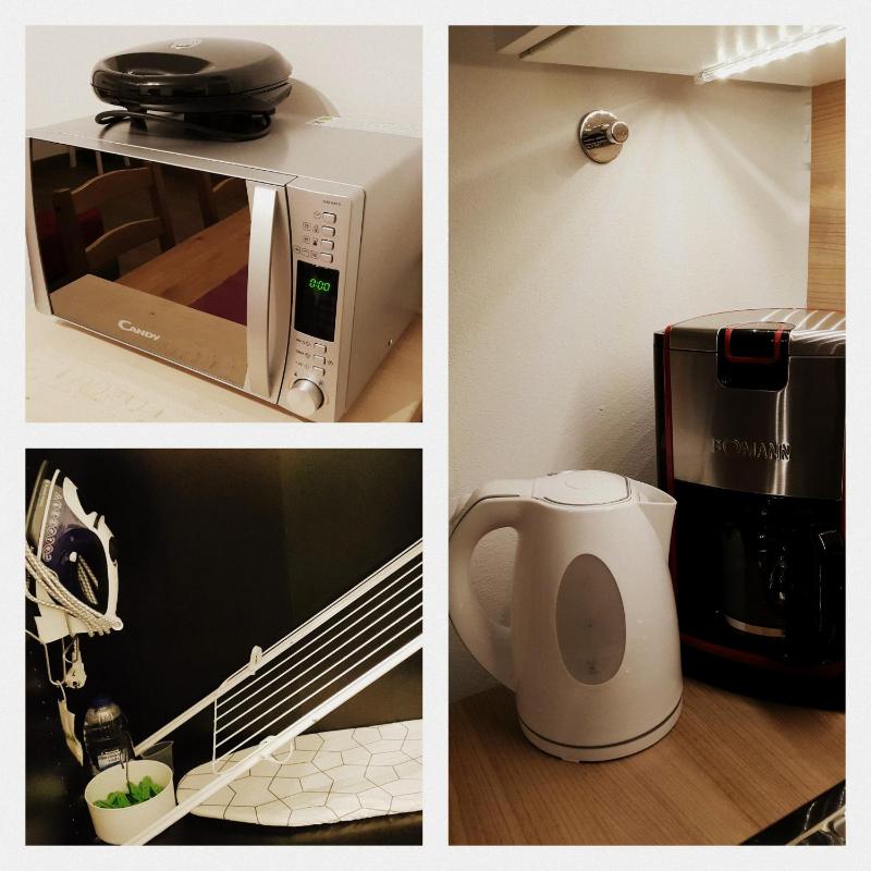 One-Bedroom Apartment image 3