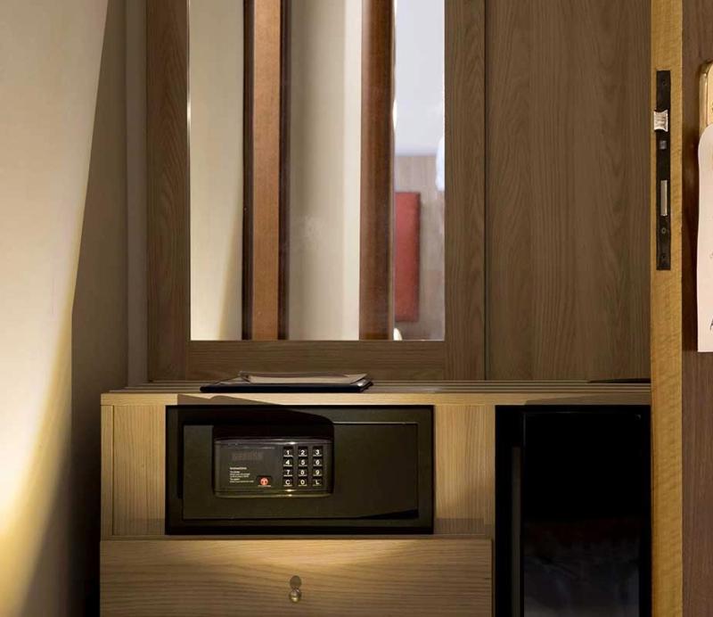 Standard Double Room image 1