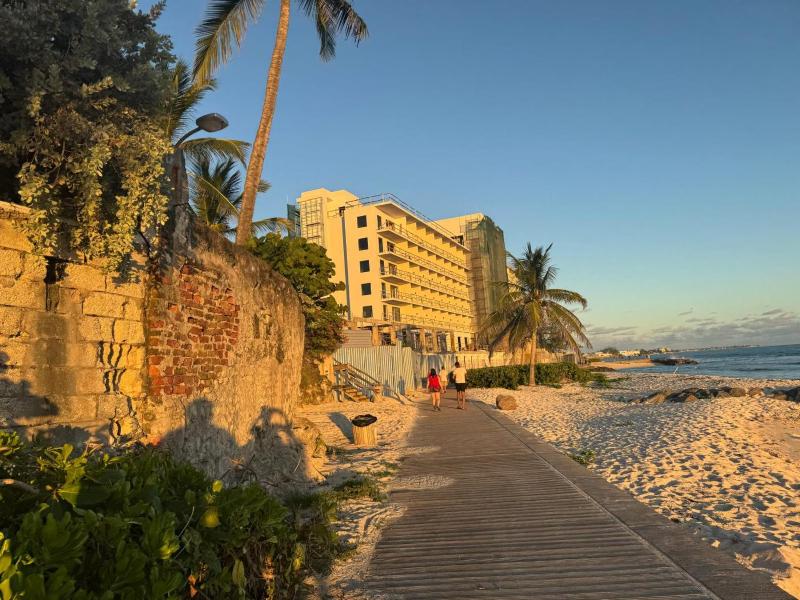 Beach Life Villa - image 12