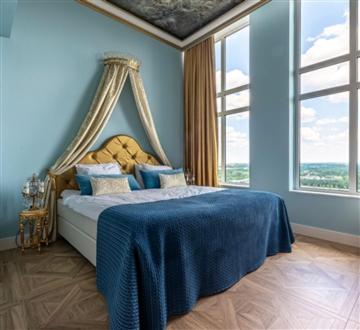Top Floor Suite image 1