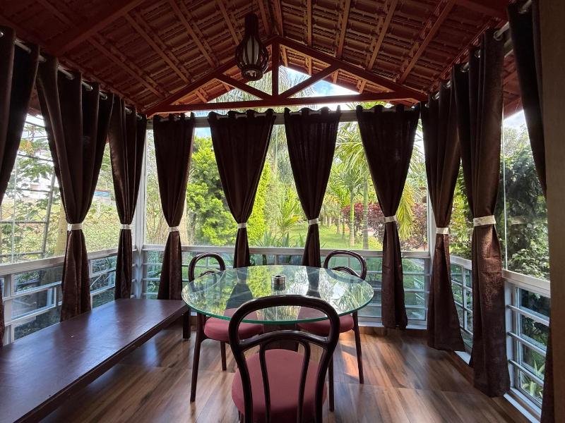 Peakview Homestay - image 30