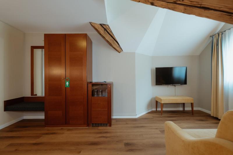 Quadruple Room image 3