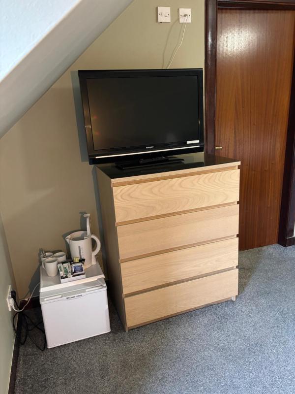 Deluxe Triple Room image 4