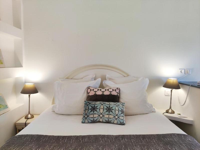 Superior Double Room image 1