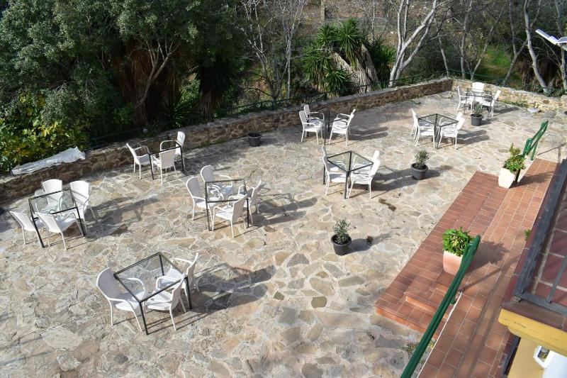 Hotel Humaina - image 23