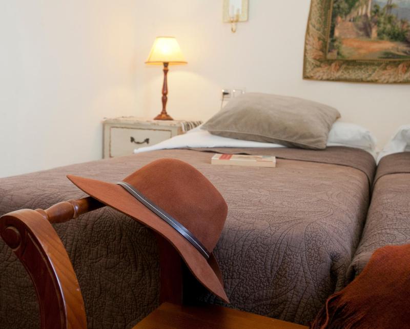 Superior Double Room image 3