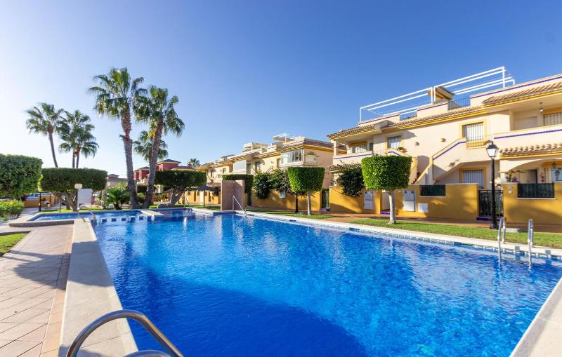 3 Bedroom Amazing Home In Orihuela Costa - image 17