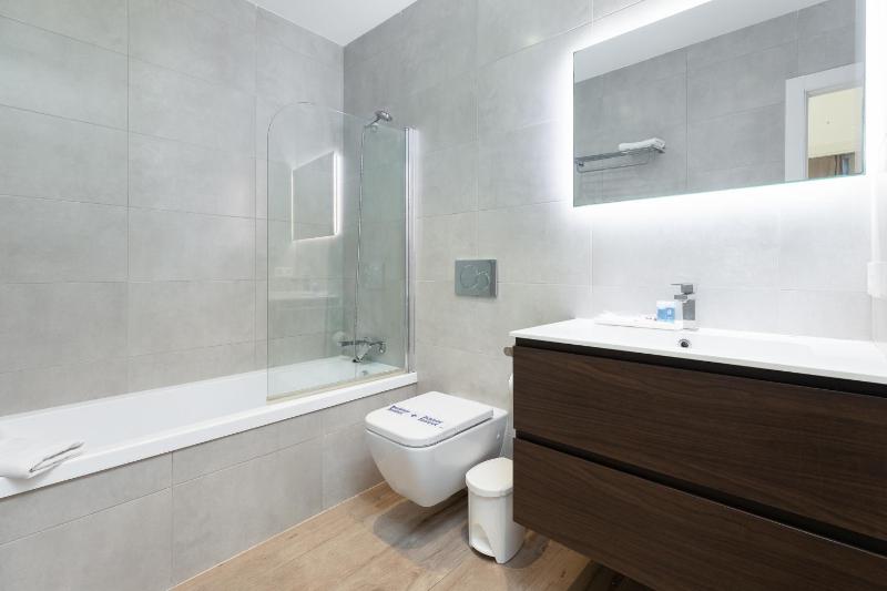 Apartment image 3
